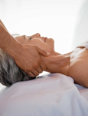 Massage Người Cao Tuổi 