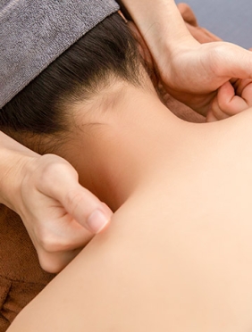 Massage Vai Cổ Gáy Chuyên Sâu 